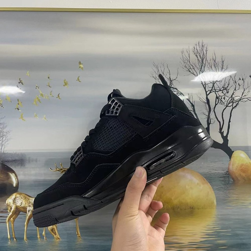 ⭐️Air Jordan 4 Retro Black Cat